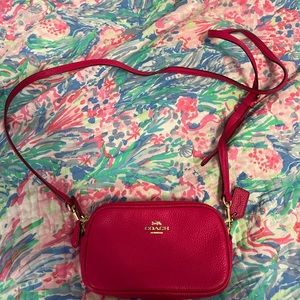 hot pink coach clutch